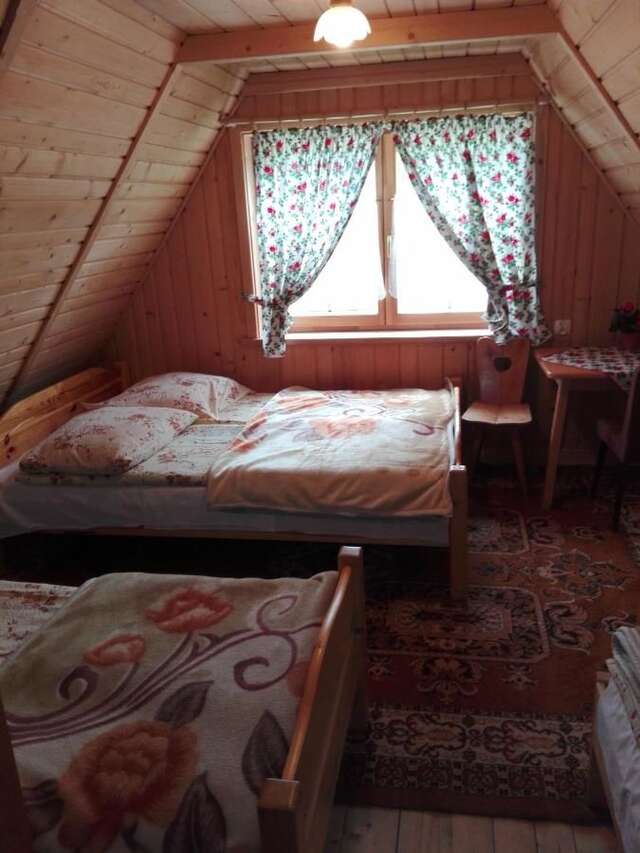 Дома для отпуска Domek Góralski W Ogrodzie Мале-Цихе-30